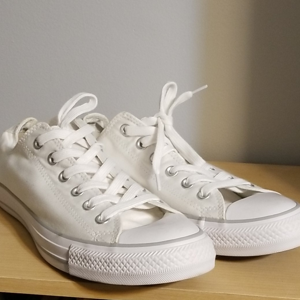 Double Tongue Converse